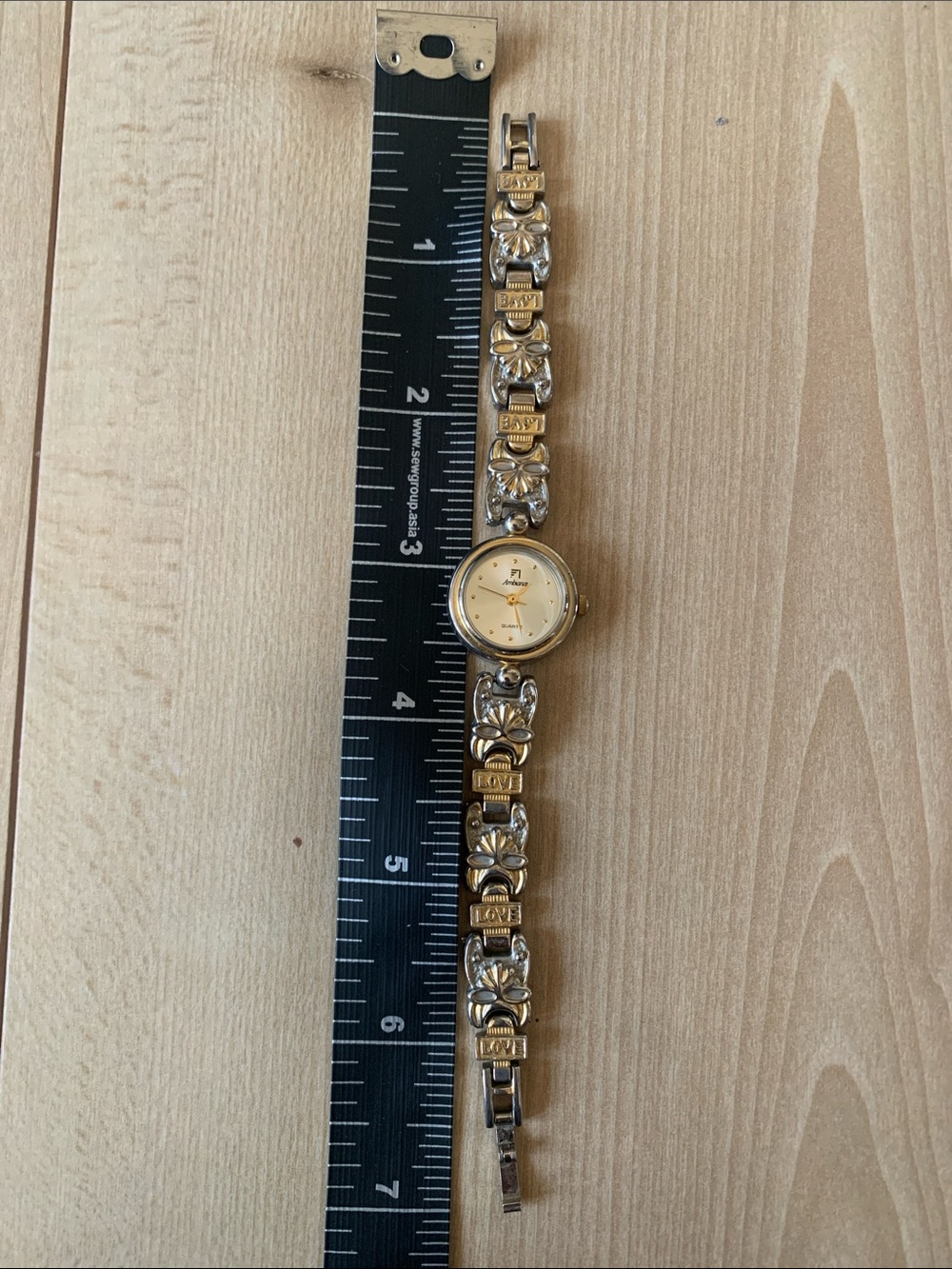 Vintage Ambience LOVE Bracelet Quartz Watch Floral Silver Gold Tone